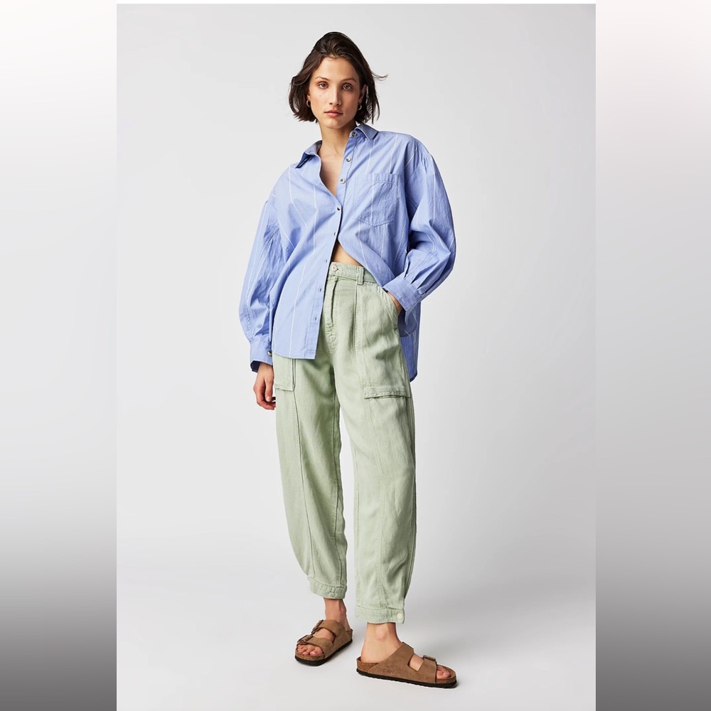 MOTHER The Patch Pocket Chute Flood Pants